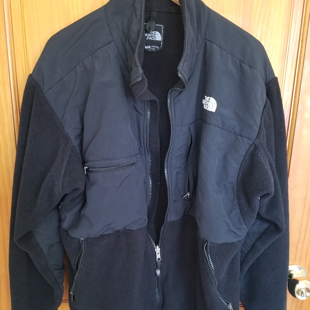 The North Face Mens full zip Fleece Large Black Jacket